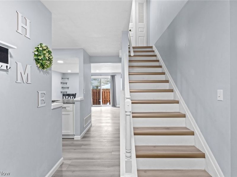 9648 E Idlewood Drive, Twinsburg, OH 44087 Photo 19