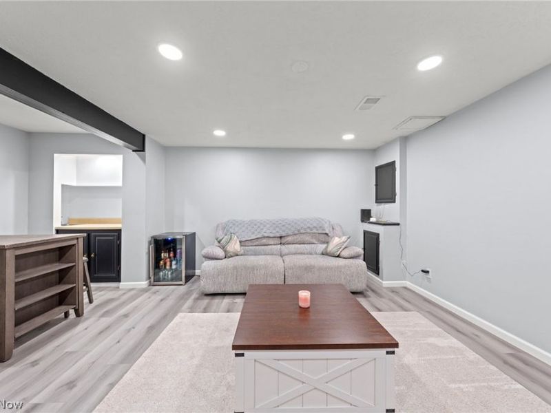 9648 E Idlewood Drive, Twinsburg, OH 44087 Photo 32