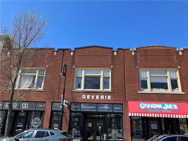 2150 Front Street, Unit B, Cuyahoga Falls, OH 44221