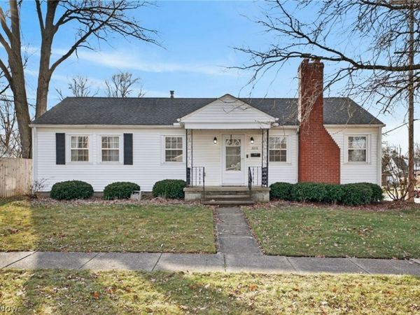 2278 8th Street , Cuyahoga Falls, OH 44221