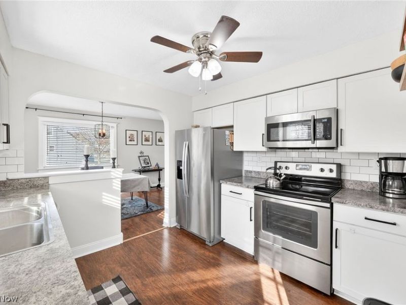 2278 8th Street , Cuyahoga Falls, OH 44221 Photo 4