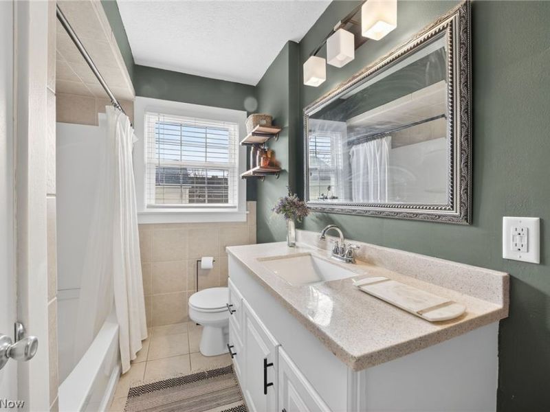 2278 8th Street , Cuyahoga Falls, OH 44221 Photo 6