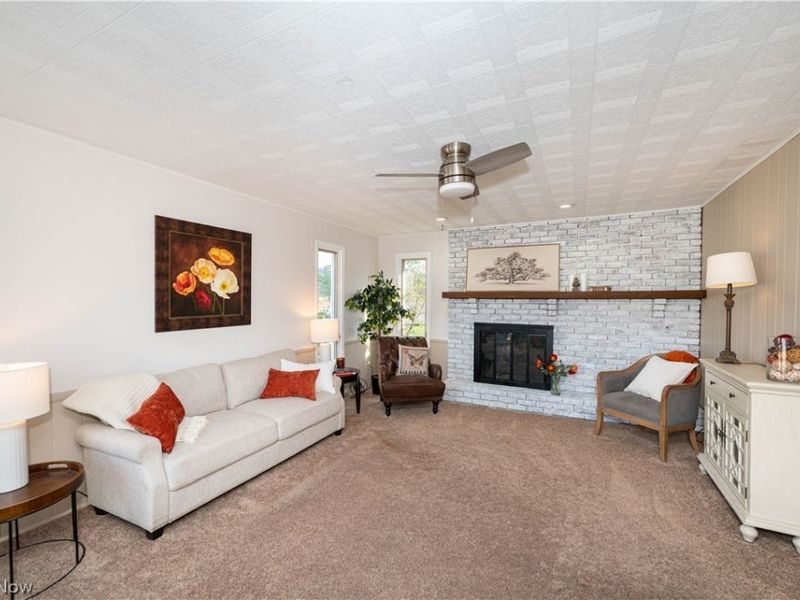 29459 Vinewood Drive , Wickliffe, OH 44092 Photo 14