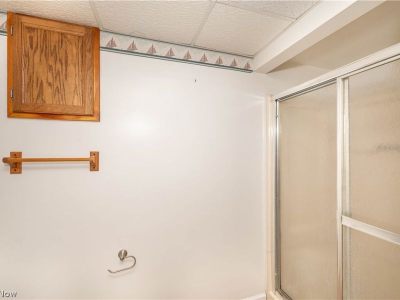 29459 Vinewood Drive , Wickliffe, OH 44092 Photo 33