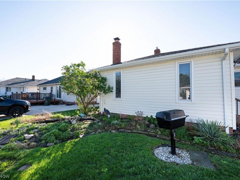 29459 Vinewood Drive , Wickliffe, OH 44092 Photo 43