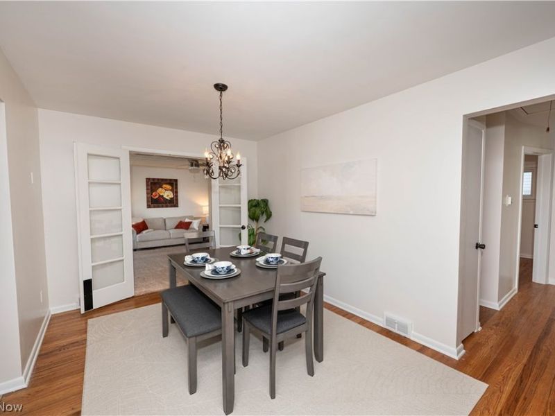 29459 Vinewood Drive , Wickliffe, OH 44092 Photo 6