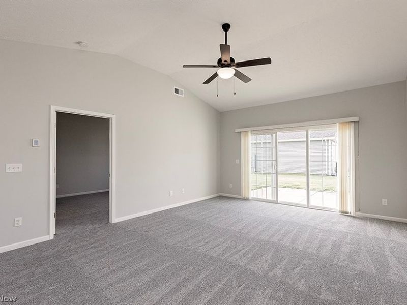 202 Silver Spring Circle , Elyria, OH 44035 Photo 14