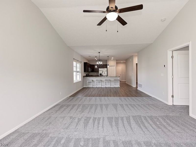 202 Silver Spring Circle , Elyria, OH 44035 Photo 16