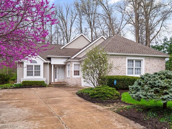 3783 Trenton Court , Unit 40, Westlake, OH 44145