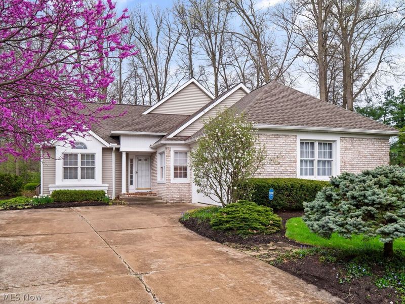 3783 Trenton Court , Unit 40, Westlake, OH 44145 Photo 1