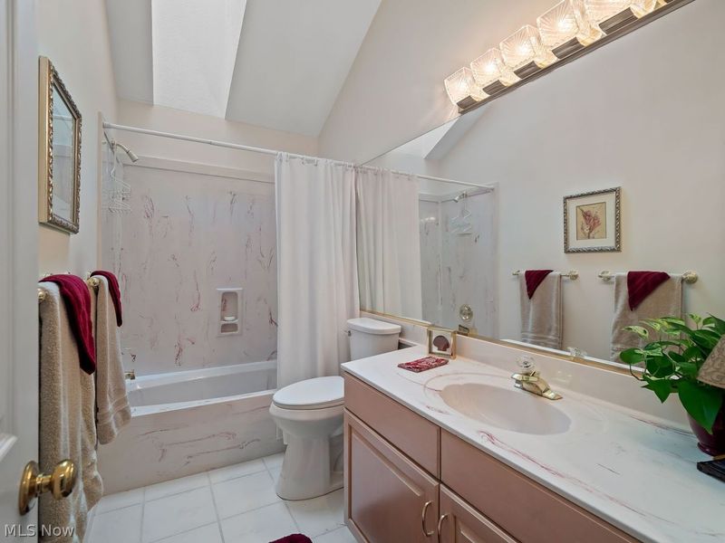 3783 Trenton Court , Unit 40, Westlake, OH 44145 Photo 26