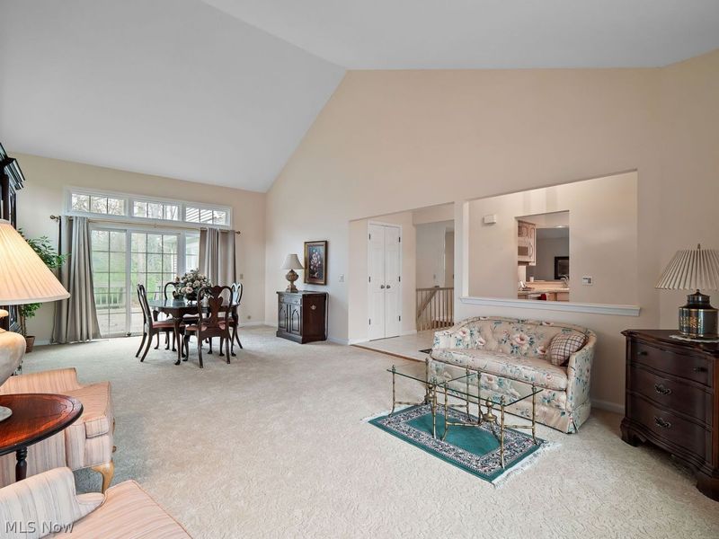 3783 Trenton Court , Unit 40, Westlake, OH 44145 Photo 4