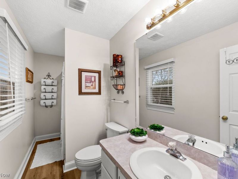 5370 Jaycox Road , North Ridgeville, OH 44039 Photo 17