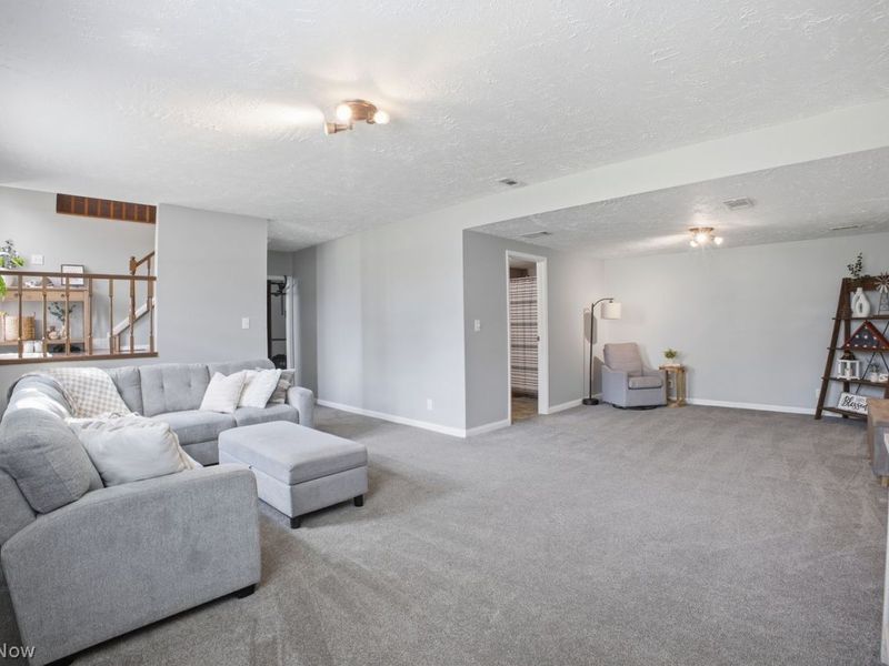 7606 Pegotty Drive NE, Warren, OH 44484 Photo 16