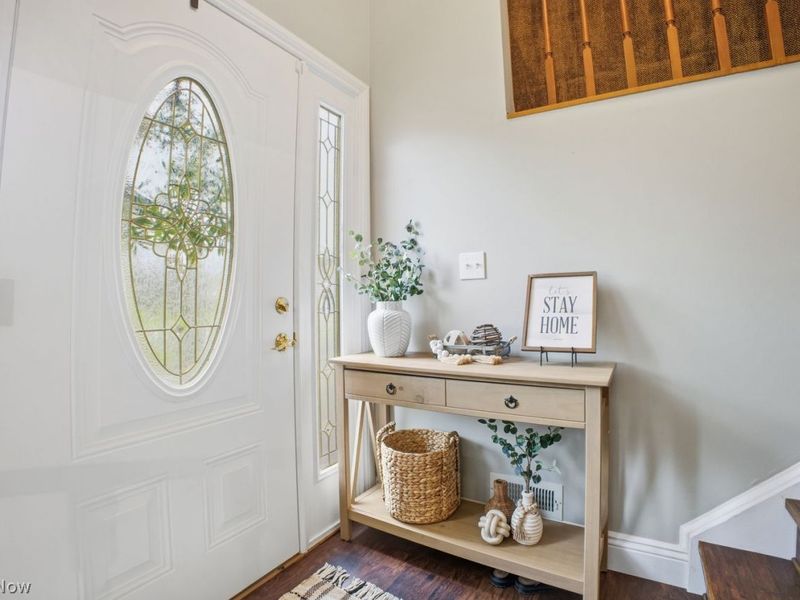 7606 Pegotty Drive NE, Warren, OH 44484 Photo 2