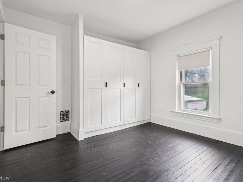 9605 Baltic Road , Cleveland, OH 44102 Photo 22