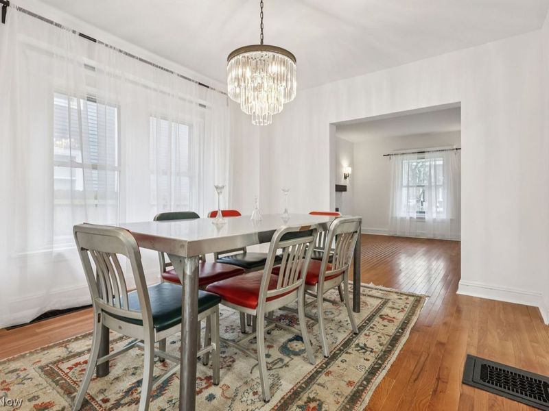 9605 Baltic Road , Cleveland, OH 44102 Photo 8