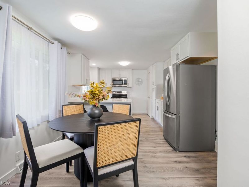 12881 Sunset Circle NW, Uniontown, OH 44685 Photo 5