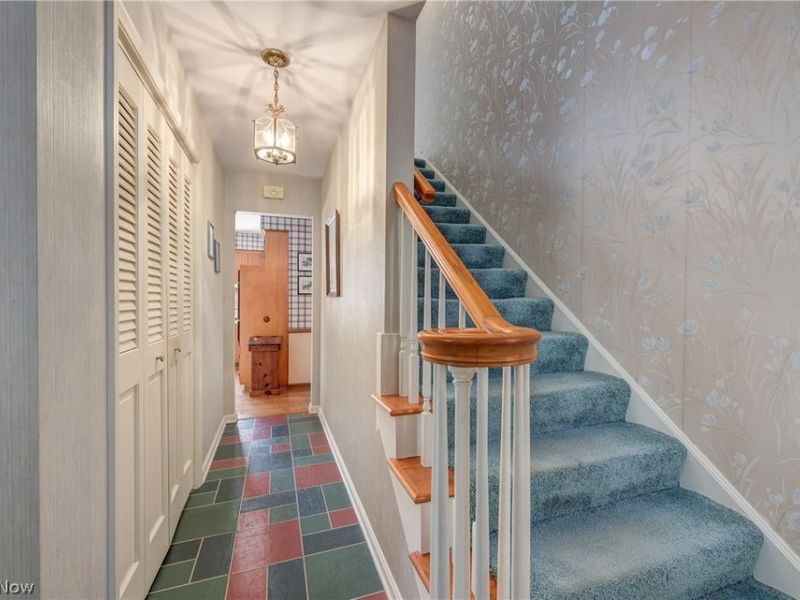 4804 Maple Hill Drive , Seven Hills, OH 44131 Photo 18