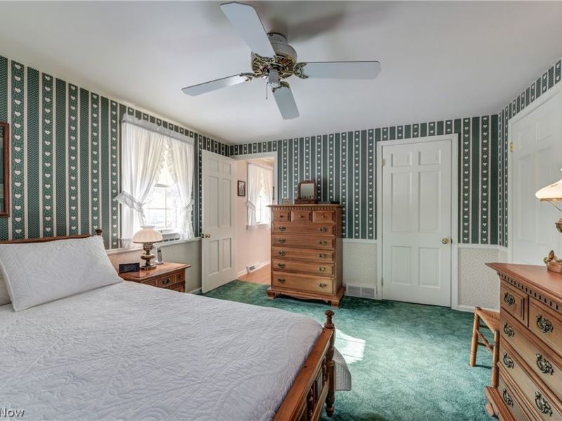 4804 Maple Hill Drive , Seven Hills, OH 44131 Photo 20