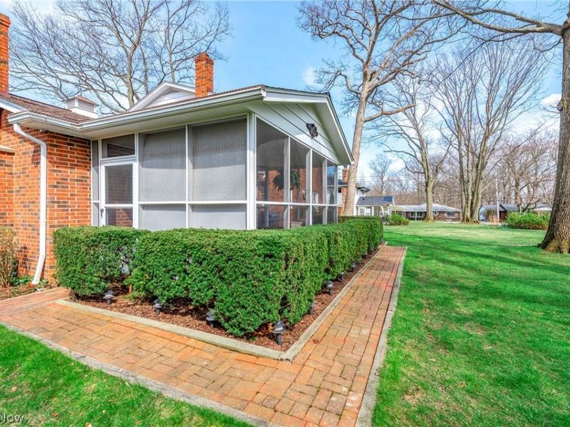 4804 Maple Hill Drive , Seven Hills, OH 44131 Photo 35