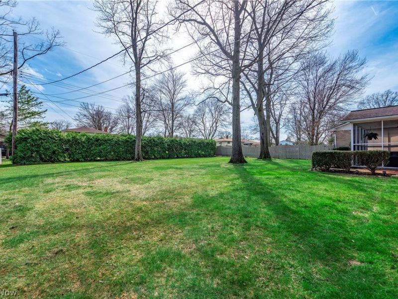 4804 Maple Hill Drive , Seven Hills, OH 44131 Photo 39