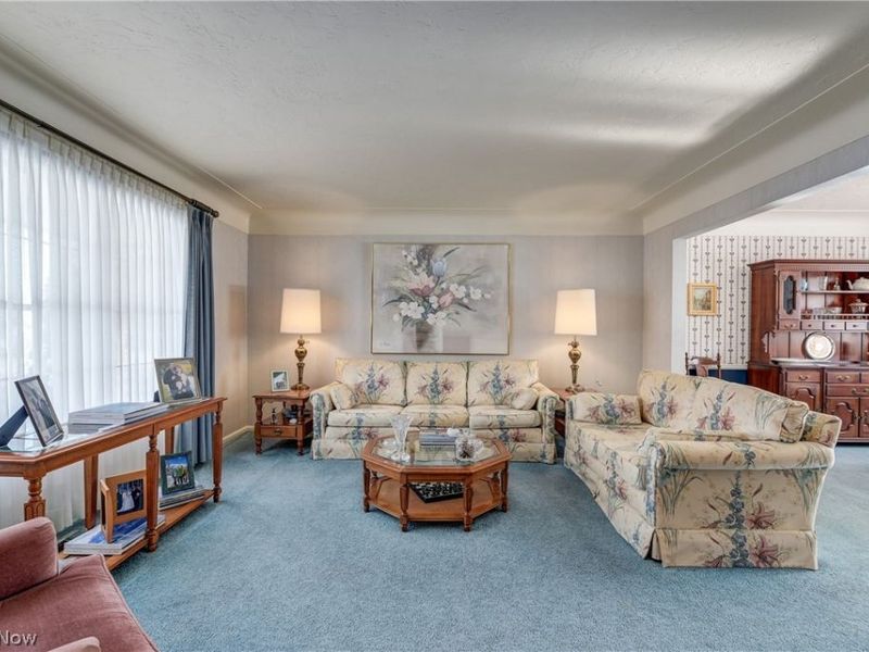 4804 Maple Hill Drive , Seven Hills, OH 44131 Photo 5