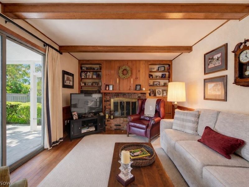 4804 Maple Hill Drive , Seven Hills, OH 44131 Photo 7