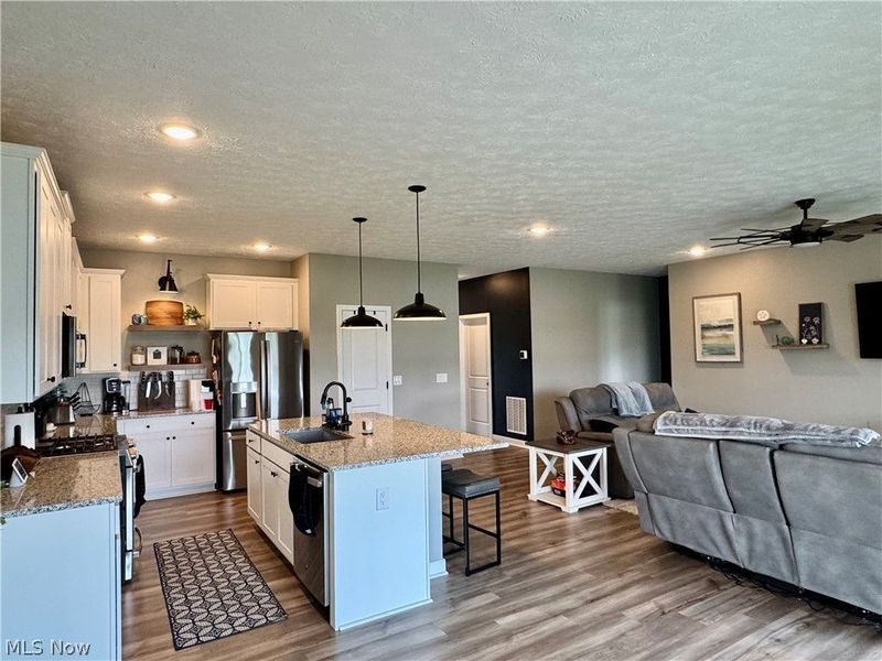 438 River Run Drive , Elyria, OH 44035 Photo 18