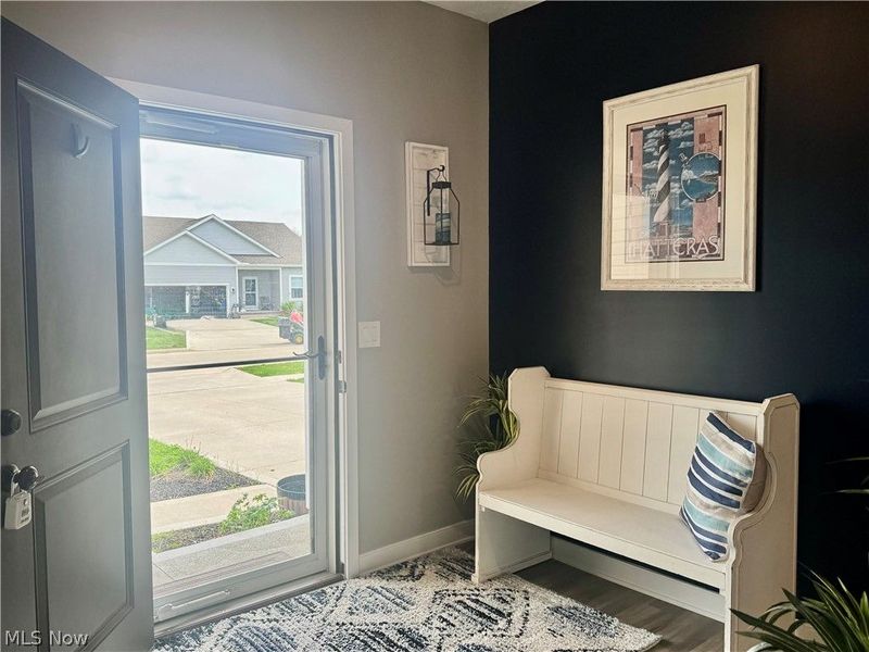 438 River Run Drive , Elyria, OH 44035 Photo 4