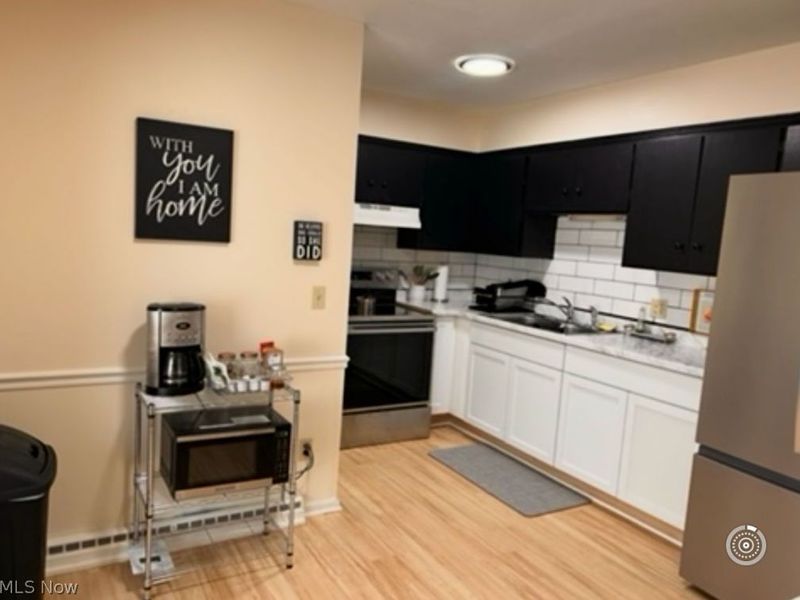 246 Buffington Road , Fairlawn, OH 44333 Photo 2