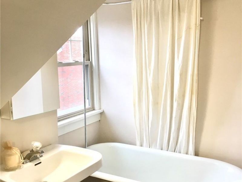 2638 Fenwick Road , University Heights, OH 44118 Photo 24