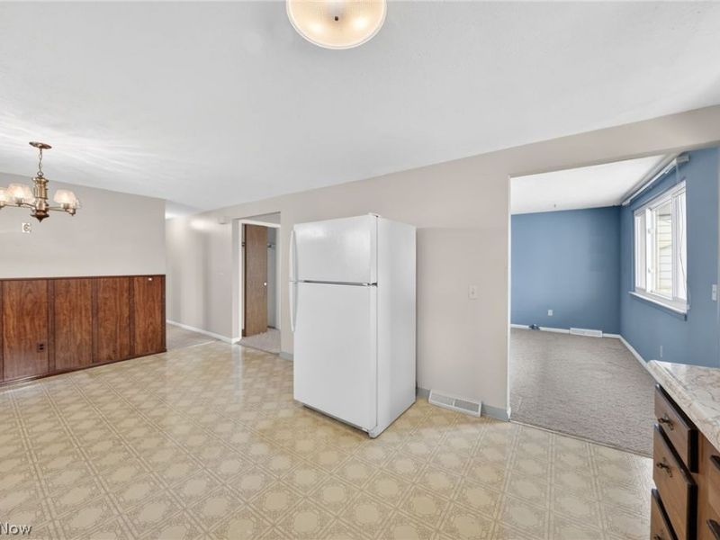 4906 Albertly Avenue , Parma, OH 44134 Photo 26