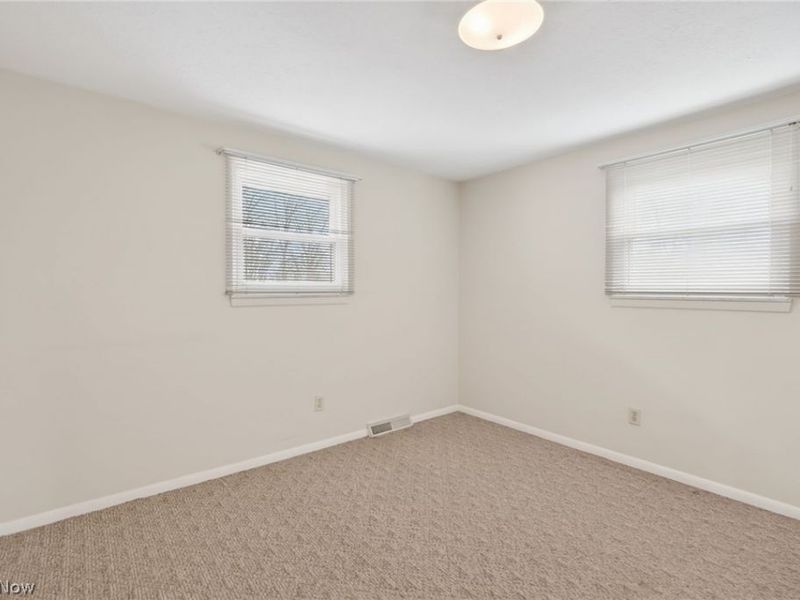 4906 Albertly Avenue , Parma, OH 44134 Photo 33