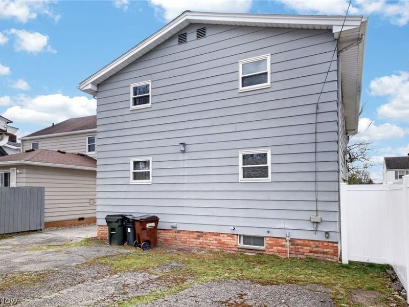 4906 Albertly Avenue , Parma, OH 44134 Photo 37