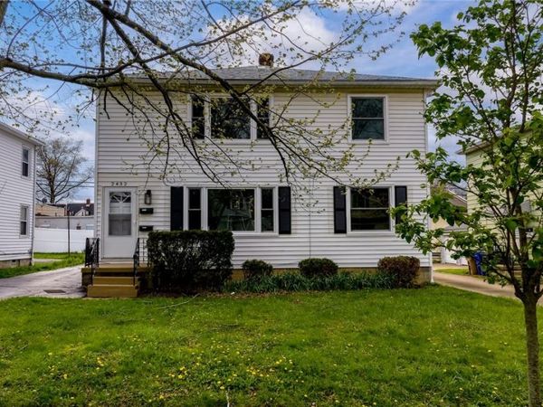 2432 21st Street , Cuyahoga Falls, OH 44223