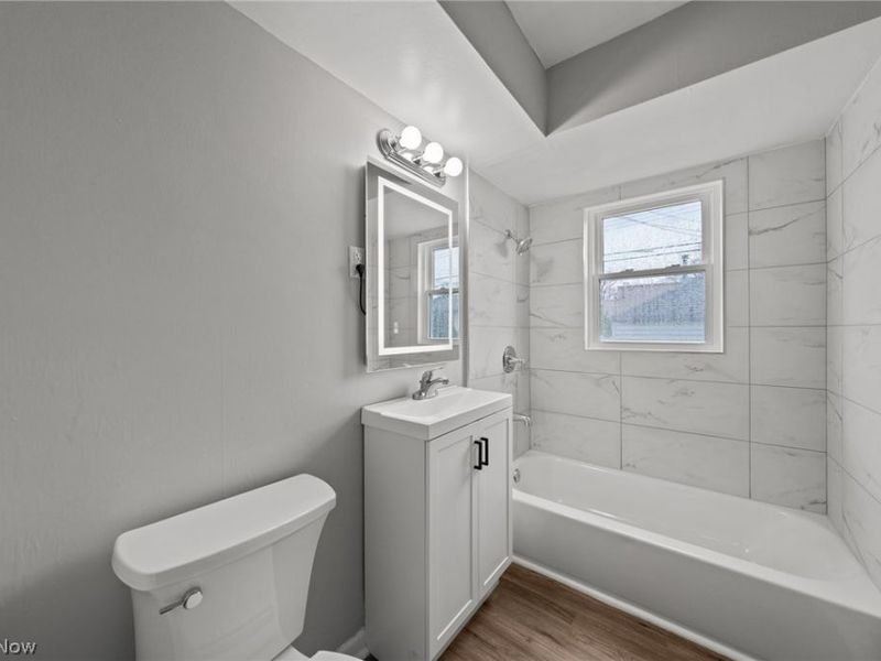 2432 21st Street , Cuyahoga Falls, OH 44223 Photo 14