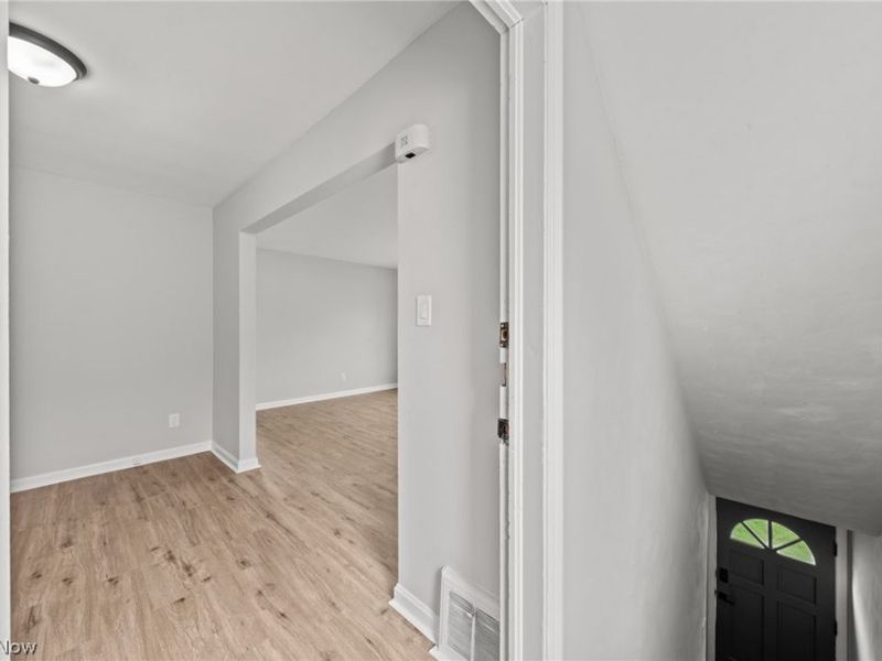 2432 21st Street , Cuyahoga Falls, OH 44223 Photo 24