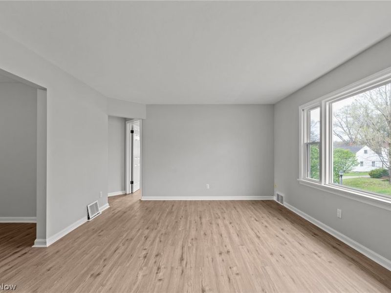 2432 21st Street , Cuyahoga Falls, OH 44223 Photo 28