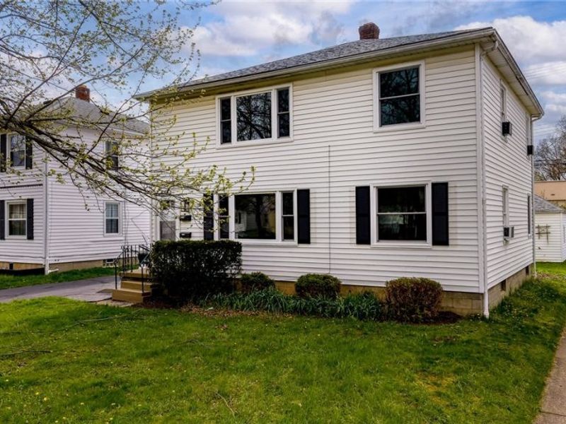 2432 21st Street , Cuyahoga Falls, OH 44223 Photo 3