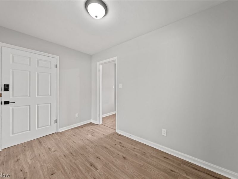 2432 21st Street , Cuyahoga Falls, OH 44223 Photo 34