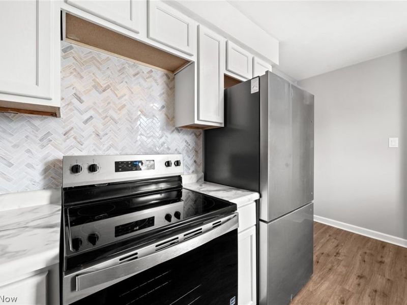 2432 21st Street , Cuyahoga Falls, OH 44223 Photo 43