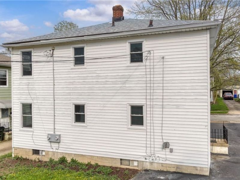 2432 21st Street , Cuyahoga Falls, OH 44223 Photo 46