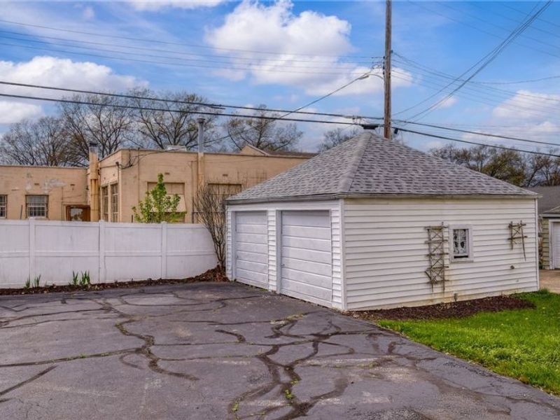 2432 21st Street , Cuyahoga Falls, OH 44223 Photo 47