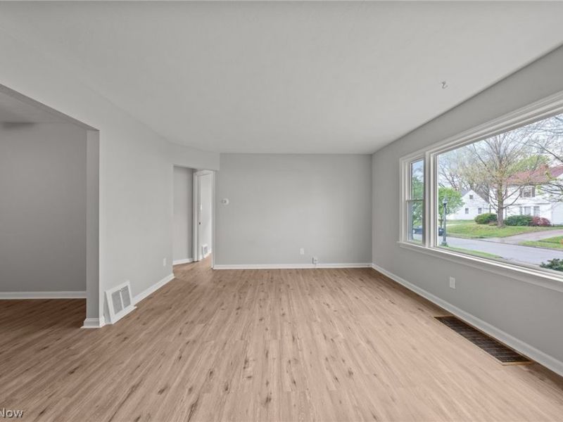 2432 21st Street , Cuyahoga Falls, OH 44223 Photo 9