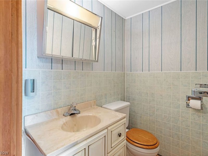 228 S Portage , Doylestown, OH 44230 Photo 15