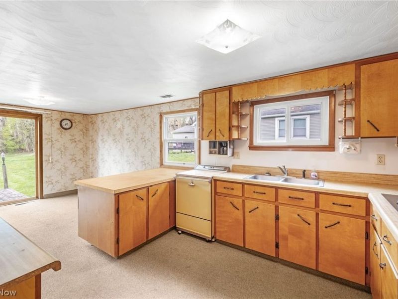 228 S Portage , Doylestown, OH 44230 Photo 21