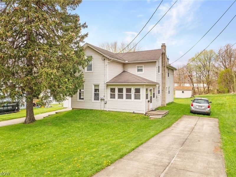 228 S Portage , Doylestown, OH 44230 Photo 3