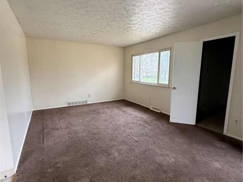 23740 Lake Shore Boulevard, Euclid, OH 44123 Photo 10