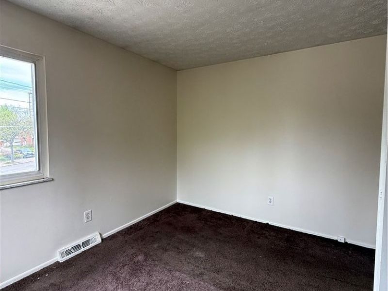 23740 Lake Shore Boulevard, Euclid, OH 44123 Photo 15